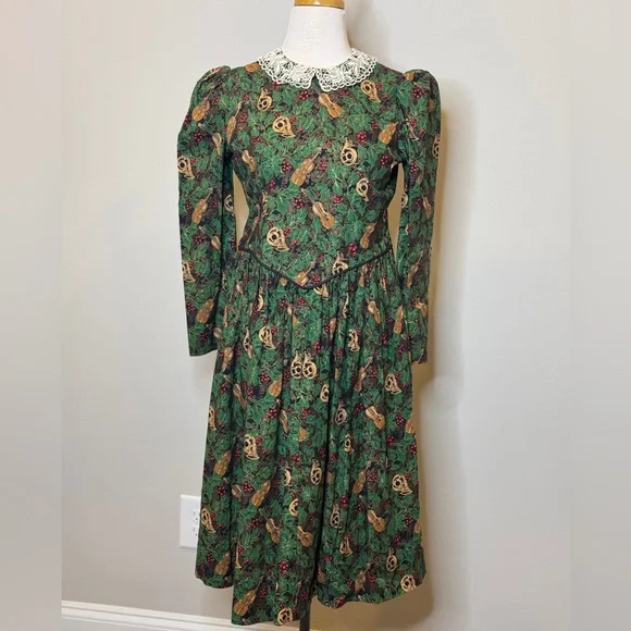 Vintage Handmade Floral Dress with Lace Collar Cottagecore Feminine Size 10/12 - Picture 6 of 14